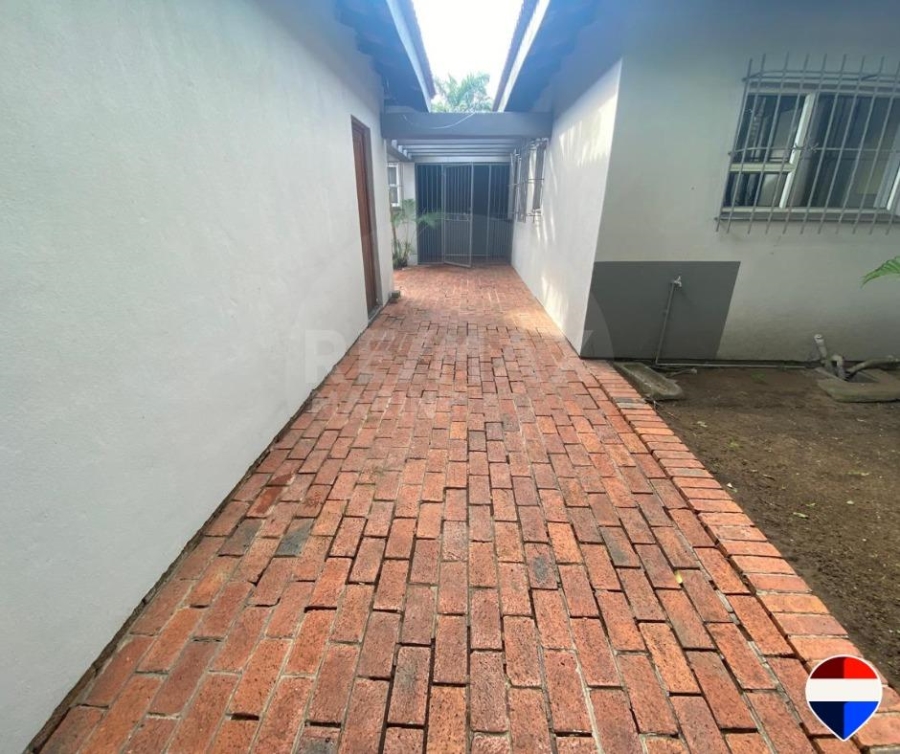 To Let 4 Bedroom Property for Rent in Meer En See KwaZulu-Natal