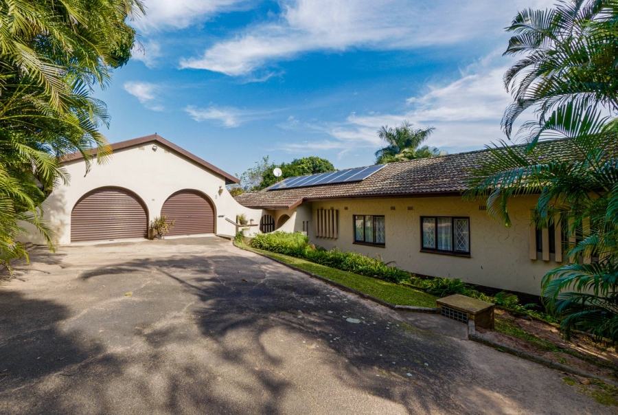 4 Bedroom Property for Sale in Amanzimtoti KwaZulu-Natal