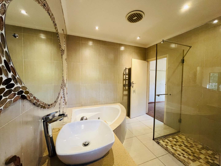 3 Bedroom Property for Sale in Glen Hills KwaZulu-Natal