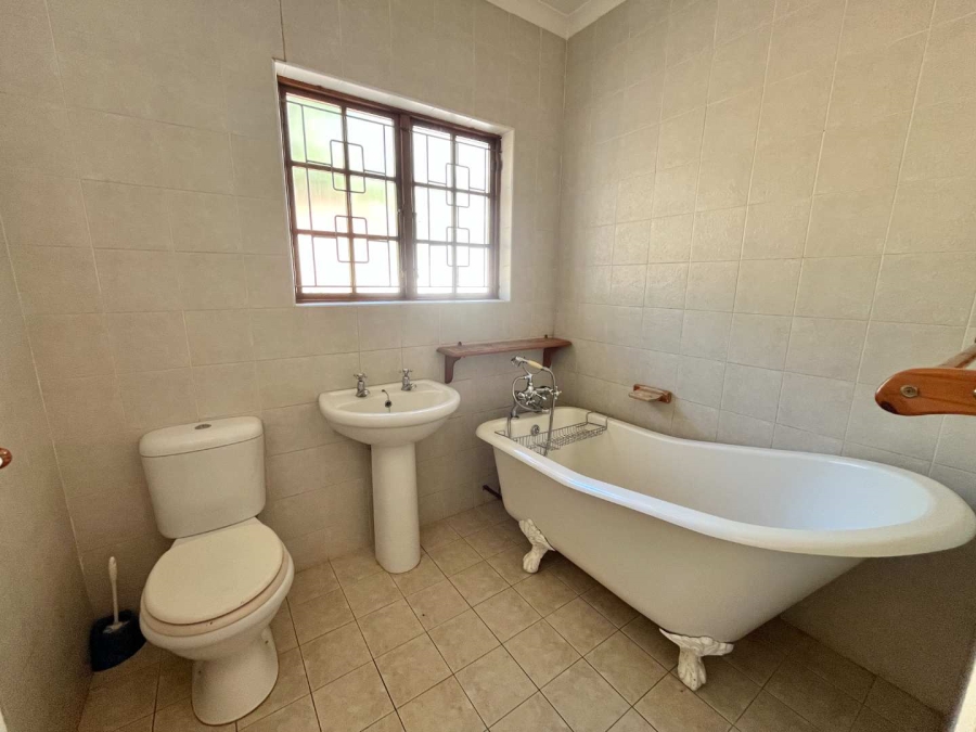 3 Bedroom Property for Sale in Glen Hills KwaZulu-Natal