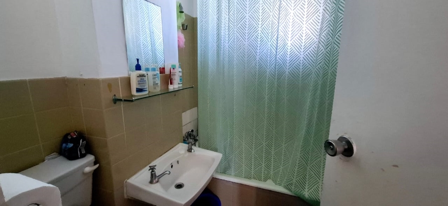 2 Bedroom Property for Sale in North Beach KwaZulu-Natal