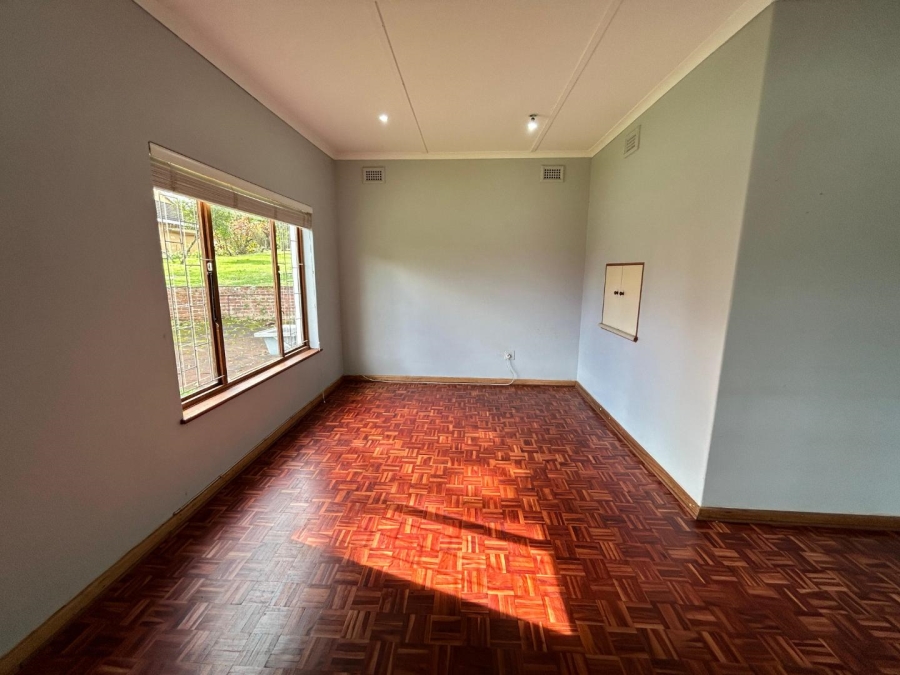 To Let 4 Bedroom Property for Rent in Hillcrest KwaZulu-Natal