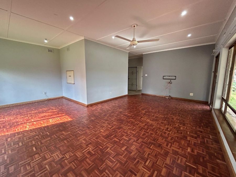 To Let 4 Bedroom Property for Rent in Hillcrest KwaZulu-Natal