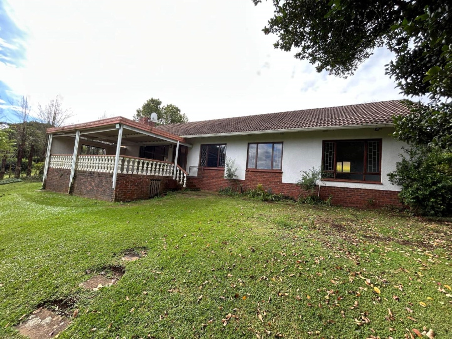 To Let 4 Bedroom Property for Rent in Hillcrest KwaZulu-Natal