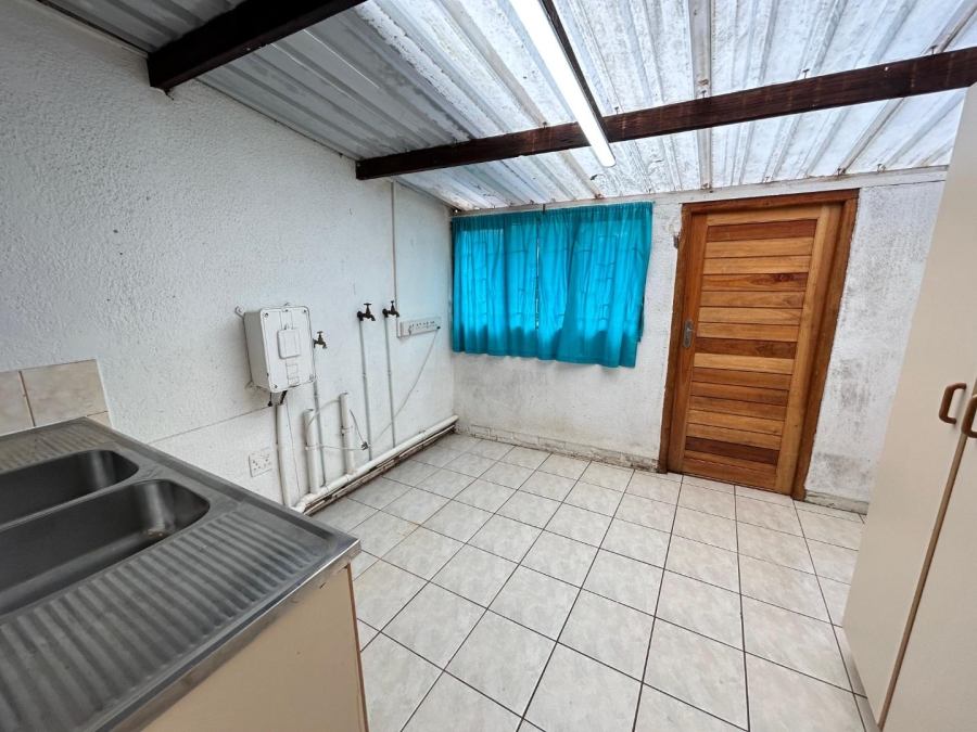 To Let 4 Bedroom Property for Rent in Hillcrest KwaZulu-Natal