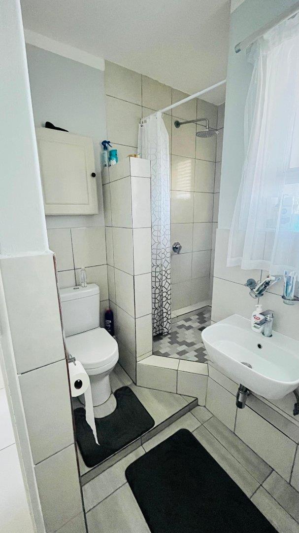 2 Bedroom Property for Sale in Northdene KwaZulu-Natal