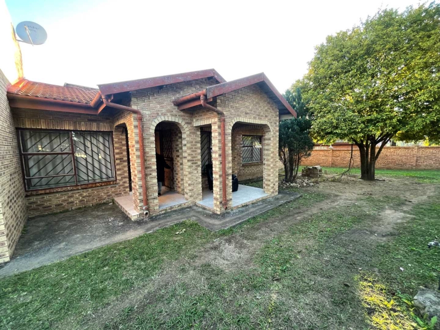 3 Bedroom Property for Sale in Dundee KwaZulu-Natal