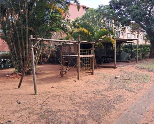 To Let 3 Bedroom Property for Rent in Montclair KwaZulu-Natal