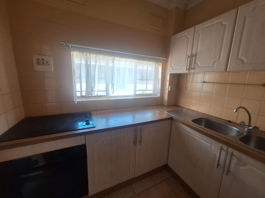 To Let 3 Bedroom Property for Rent in Montclair KwaZulu-Natal