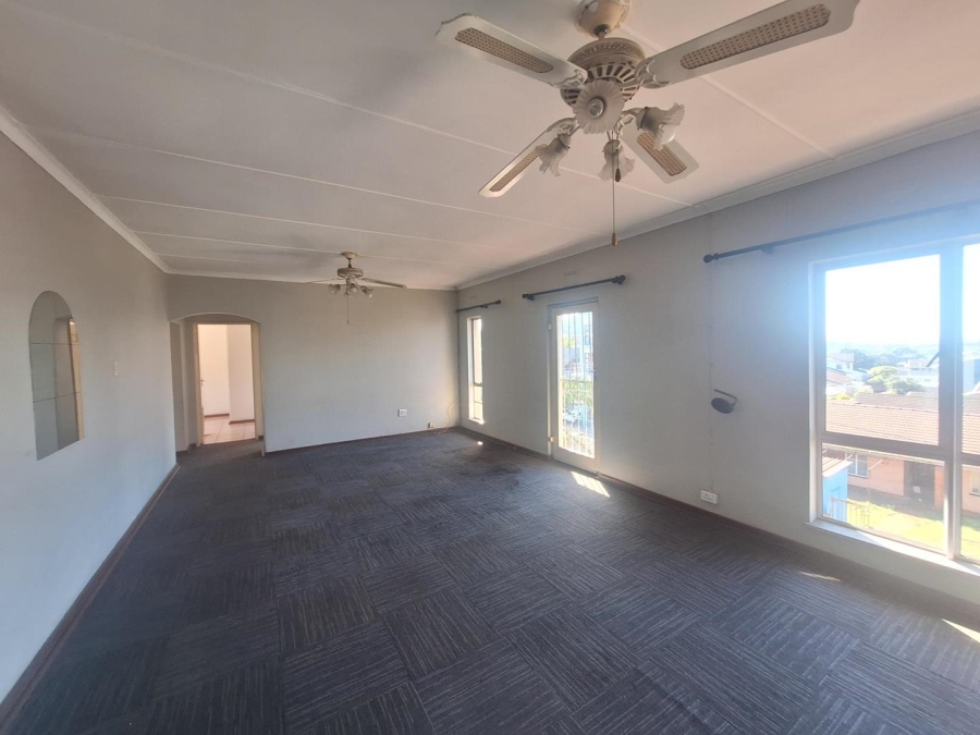 To Let 3 Bedroom Property for Rent in Montclair KwaZulu-Natal