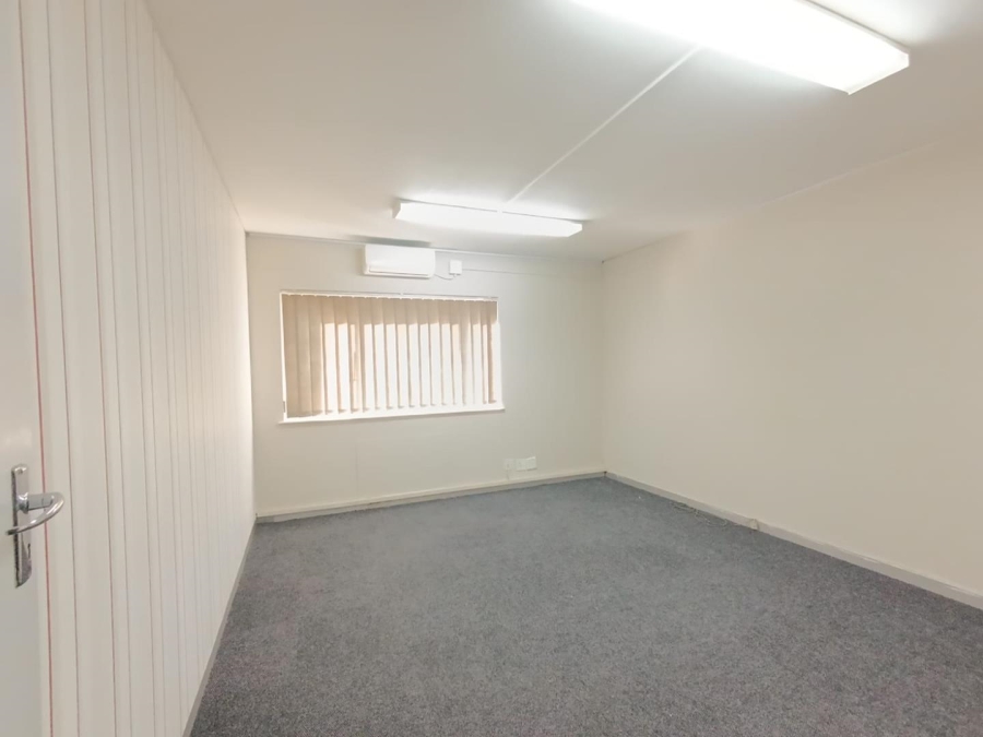 To Let commercial Property for Rent in Kloof KwaZulu-Natal