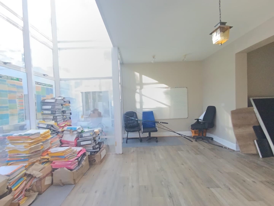 To Let commercial Property for Rent in Hillcrest KwaZulu-Natal