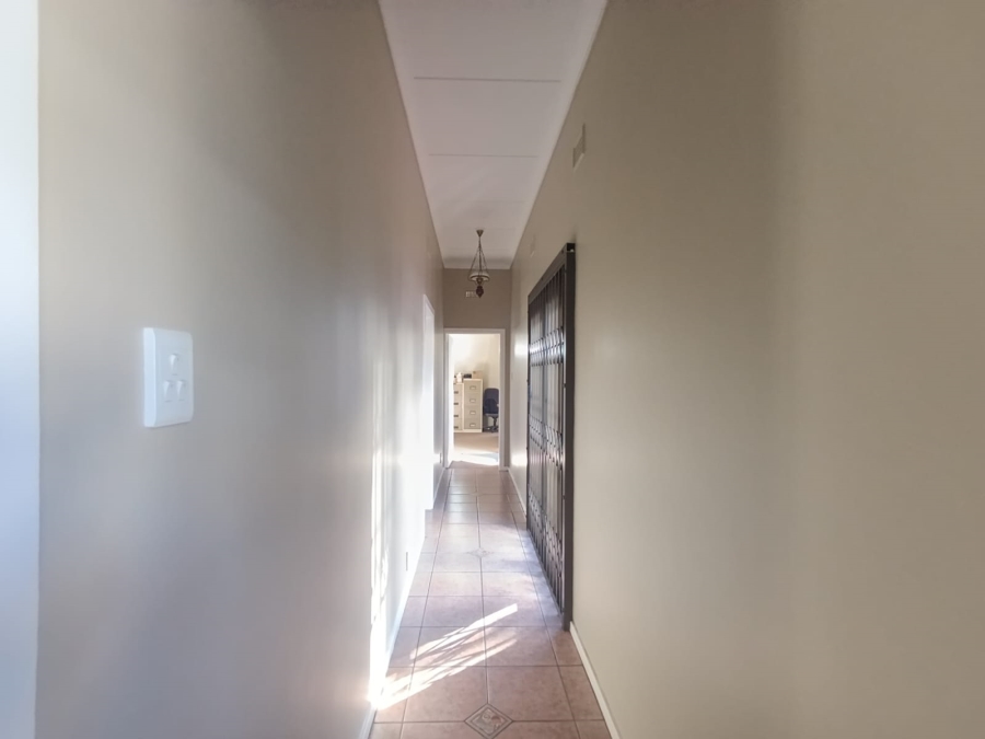 To Let commercial Property for Rent in Hillcrest KwaZulu-Natal