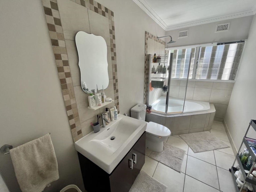 3 Bedroom Property for Sale in La Lucia KwaZulu-Natal