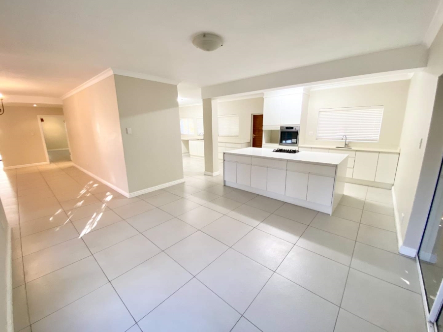 4 Bedroom Property for Sale in Umhlanga KwaZulu-Natal