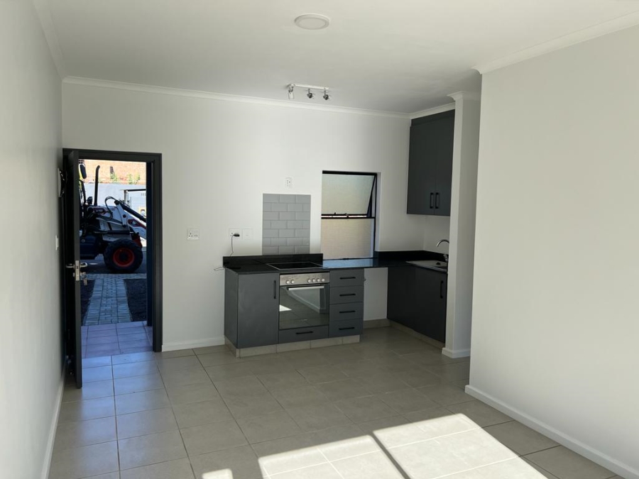 1 Bedroom Property for Sale in Waterfall KwaZulu-Natal
