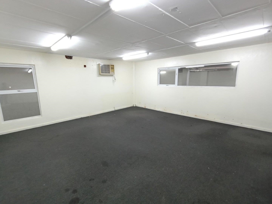 To Let commercial Property for Rent in New Germany KwaZulu-Natal