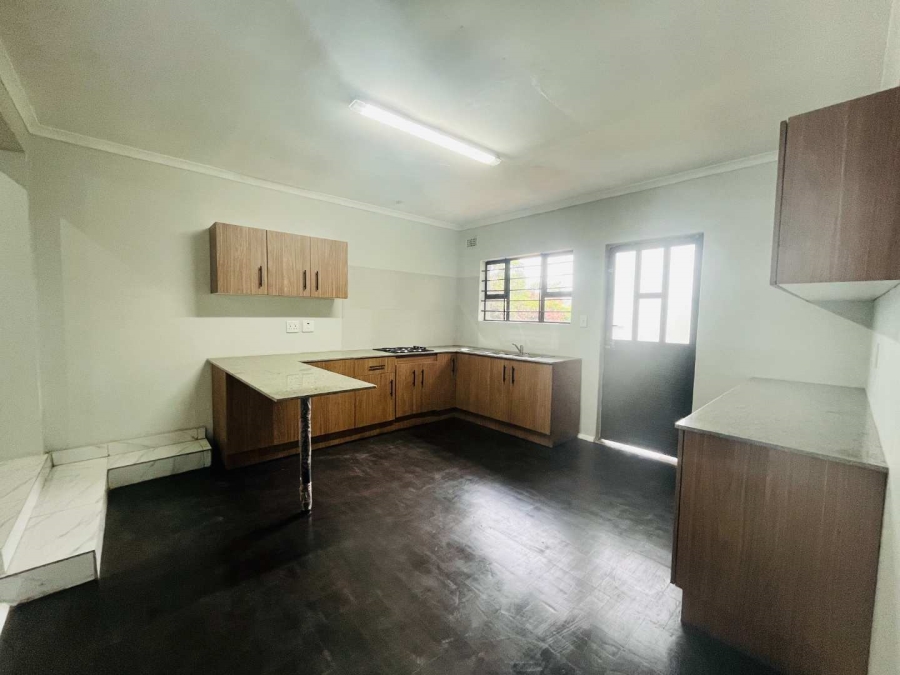 To Let 1 Bedroom Property for Rent in Athlone KwaZulu-Natal