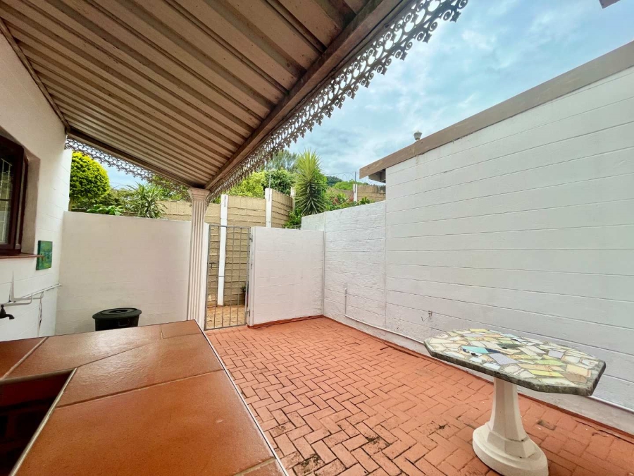 To Let 1 Bedroom Property for Rent in Sunningdale KwaZulu-Natal