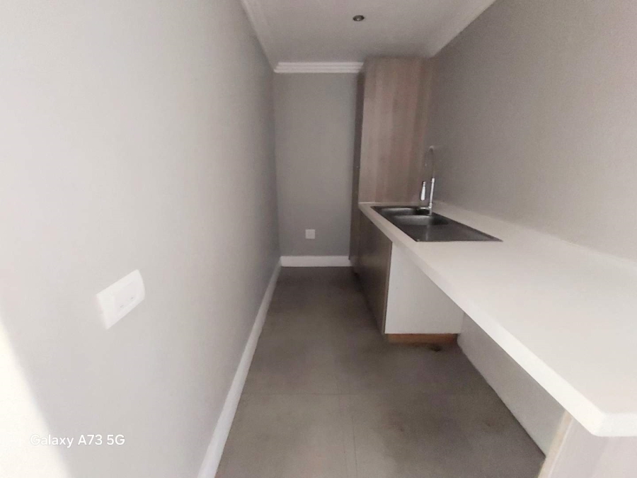 To Let 3 Bedroom Property for Rent in Palm Lakes Estate KwaZulu-Natal