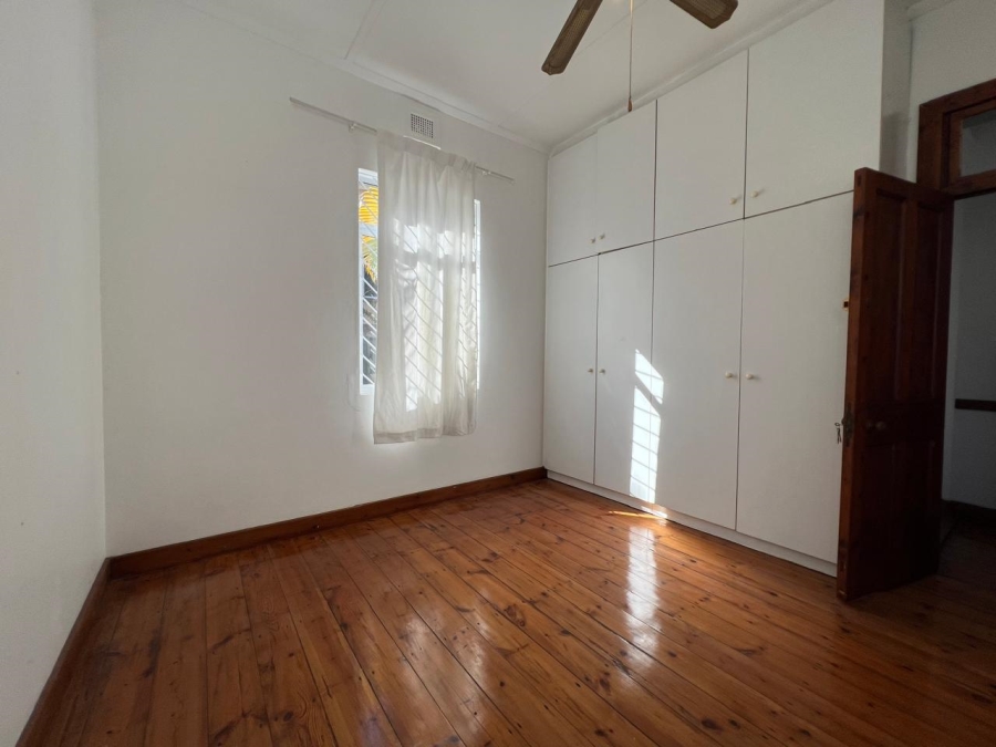 2 Bedroom Property for Sale in Essenwood KwaZulu-Natal