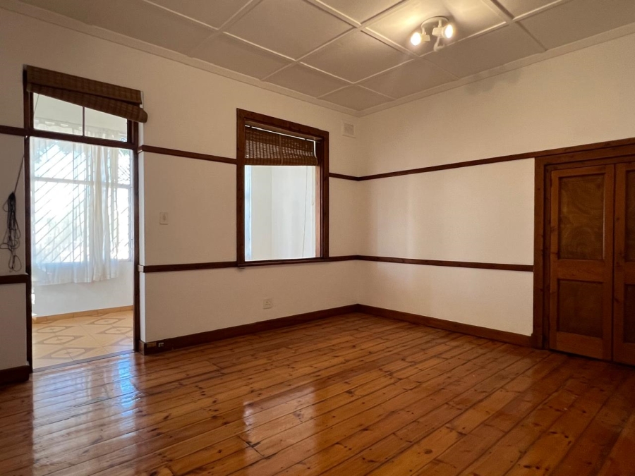 2 Bedroom Property for Sale in Essenwood KwaZulu-Natal