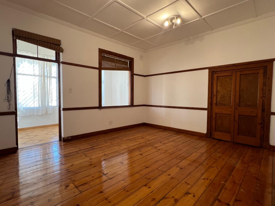 2 Bedroom Property for Sale in Essenwood KwaZulu-Natal
