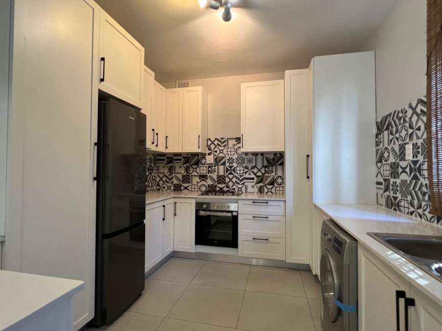 2 Bedroom Property for Sale in Essenwood KwaZulu-Natal