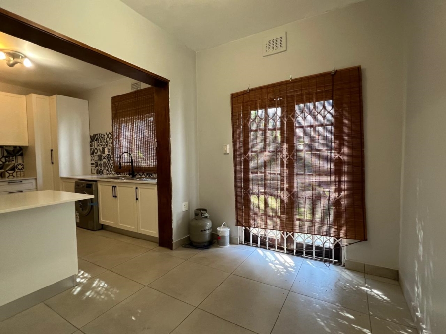 2 Bedroom Property for Sale in Essenwood KwaZulu-Natal