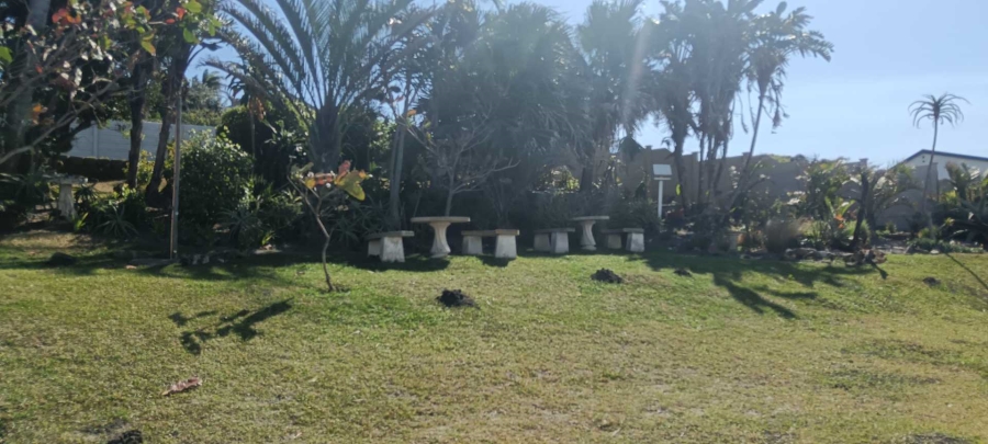 2 Bedroom Property for Sale in Uvongo KwaZulu-Natal