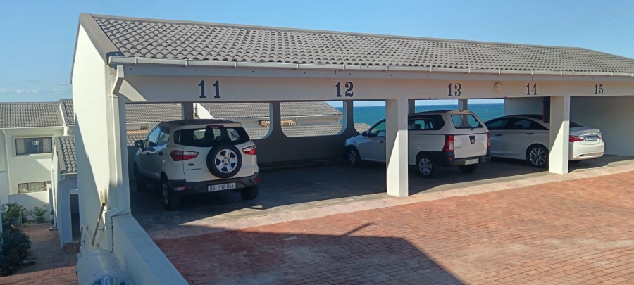 2 Bedroom Property for Sale in Uvongo KwaZulu-Natal
