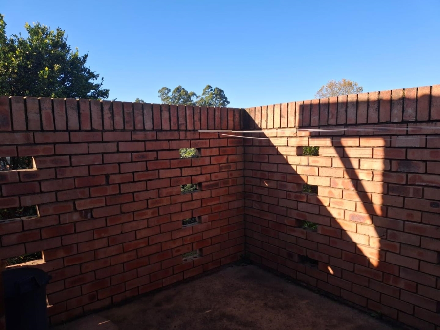 3 Bedroom Property for Sale in Greendale KwaZulu-Natal
