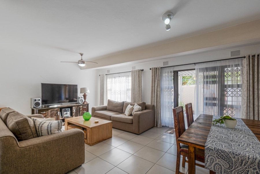3 Bedroom Property for Sale in Amanzimtoti KwaZulu-Natal