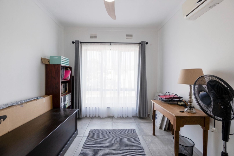 3 Bedroom Property for Sale in Amanzimtoti KwaZulu-Natal