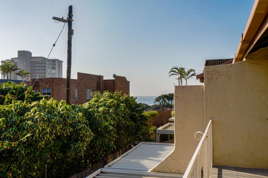 3 Bedroom Property for Sale in Amanzimtoti KwaZulu-Natal