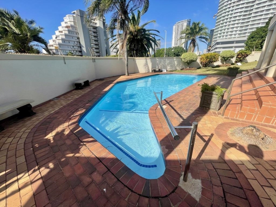 2 Bedroom Property for Sale in Umhlanga KwaZulu-Natal