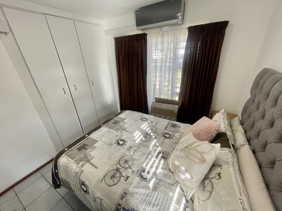 2 Bedroom Property for Sale in Umhlanga KwaZulu-Natal