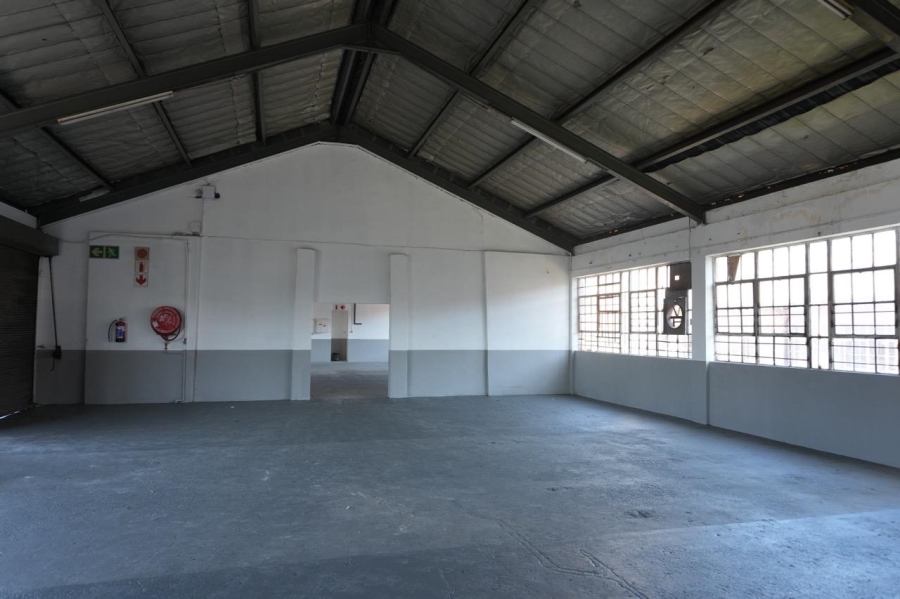 To Let commercial Property for Rent in Mountain Ridge KwaZulu-Natal