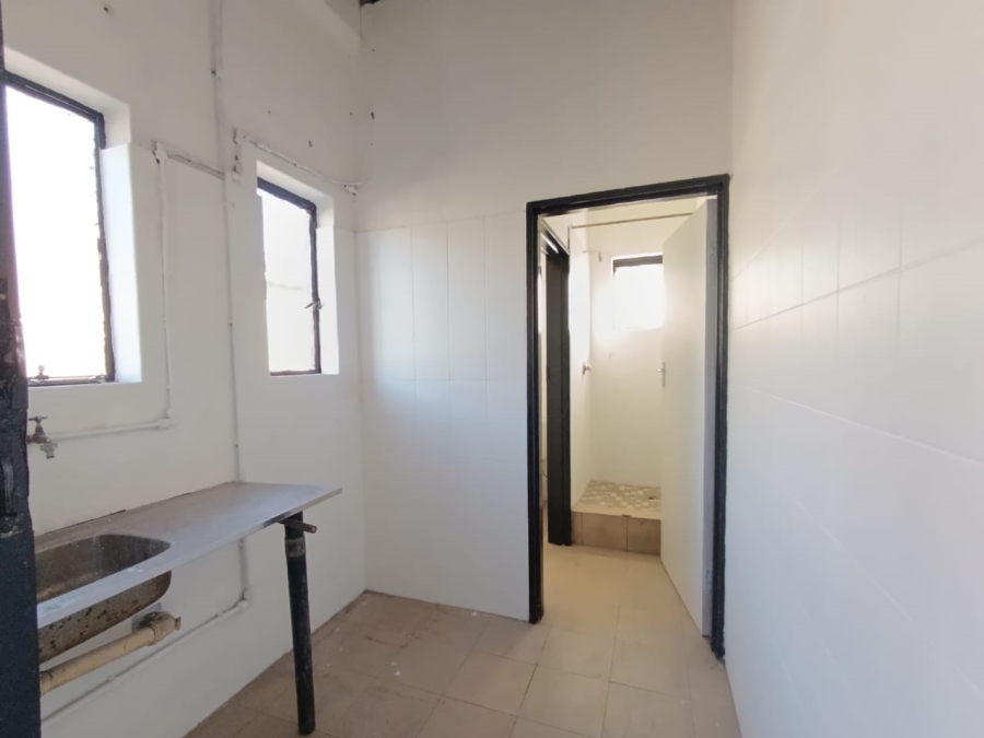 To Let commercial Property for Rent in Mountain Ridge KwaZulu-Natal