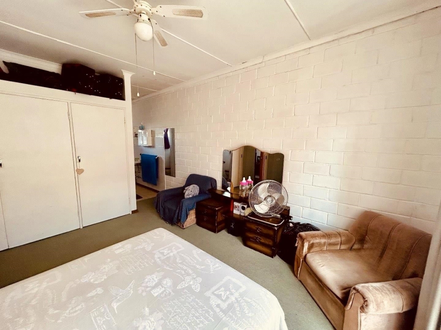 2 Bedroom Property for Sale in Vryheid KwaZulu-Natal