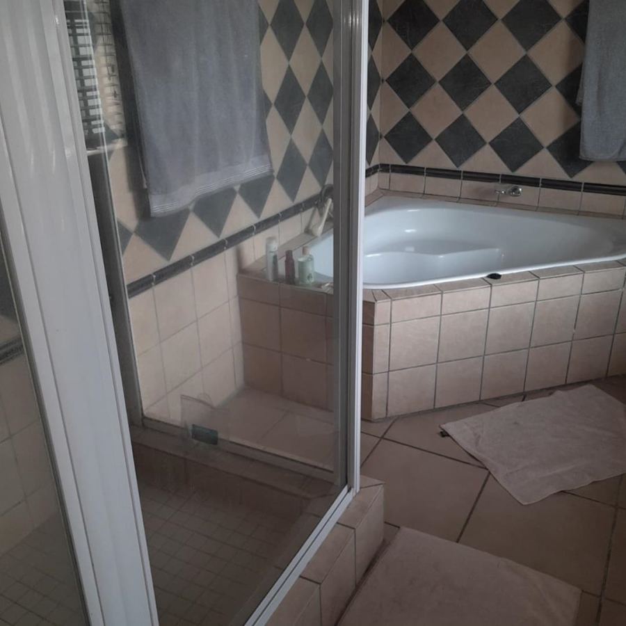 4 Bedroom Property for Sale in Zinkwazi KwaZulu-Natal