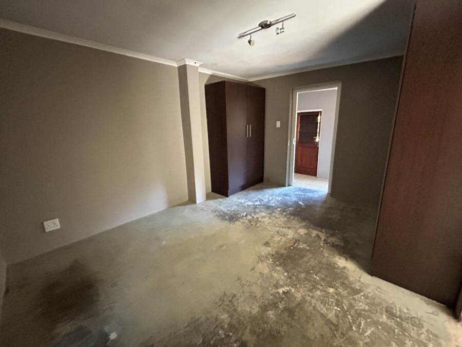 To Let 4 Bedroom Property for Rent in Hillcrest KwaZulu-Natal