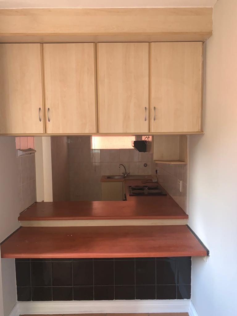 To Let 1 Bedroom Property for Rent in Essenwood KwaZulu-Natal