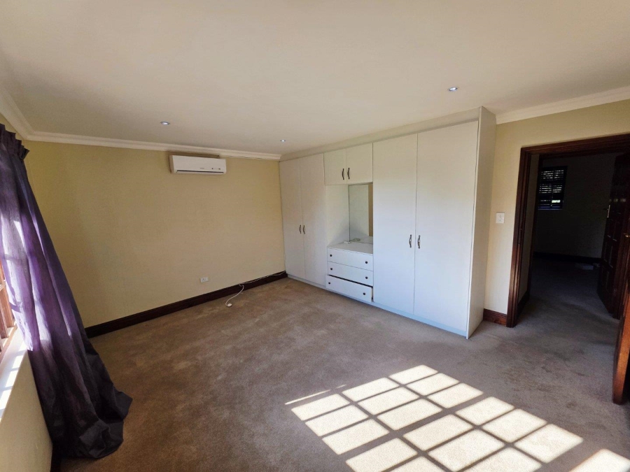 To Let 4 Bedroom Property for Rent in Hillcrest KwaZulu-Natal