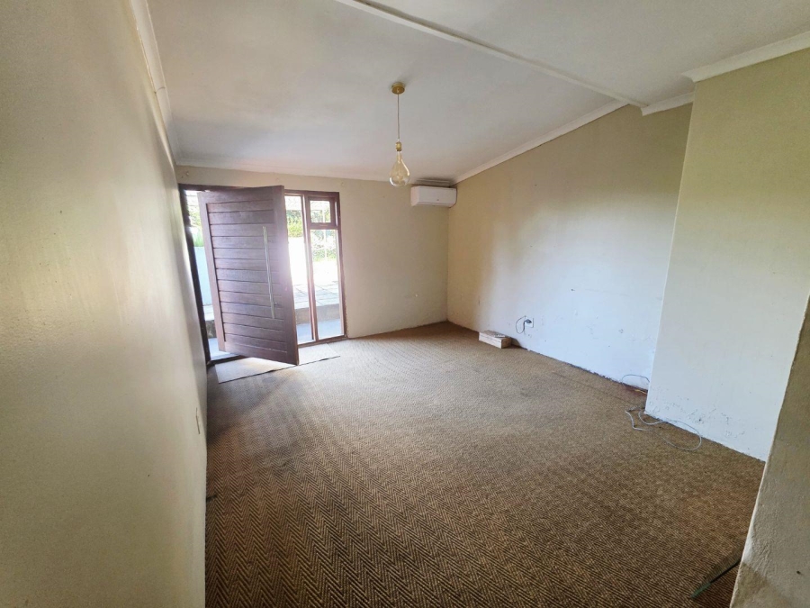 To Let 4 Bedroom Property for Rent in Hillcrest KwaZulu-Natal