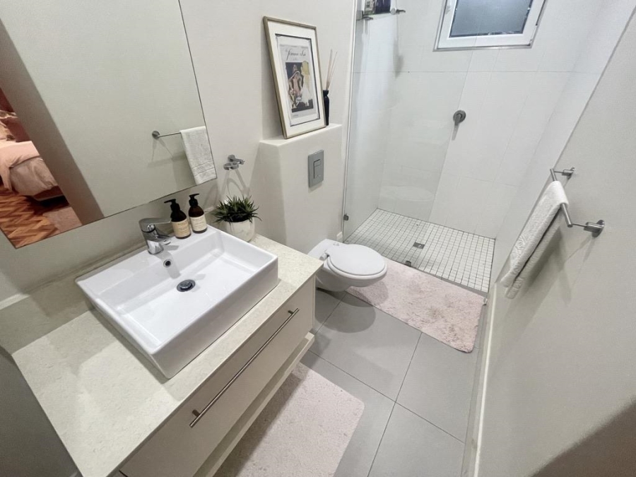To Let 4 Bedroom Property for Rent in Broadway KwaZulu-Natal
