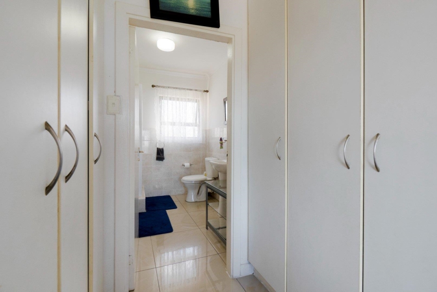 3 Bedroom Property for Sale in Amanzimtoti KwaZulu-Natal
