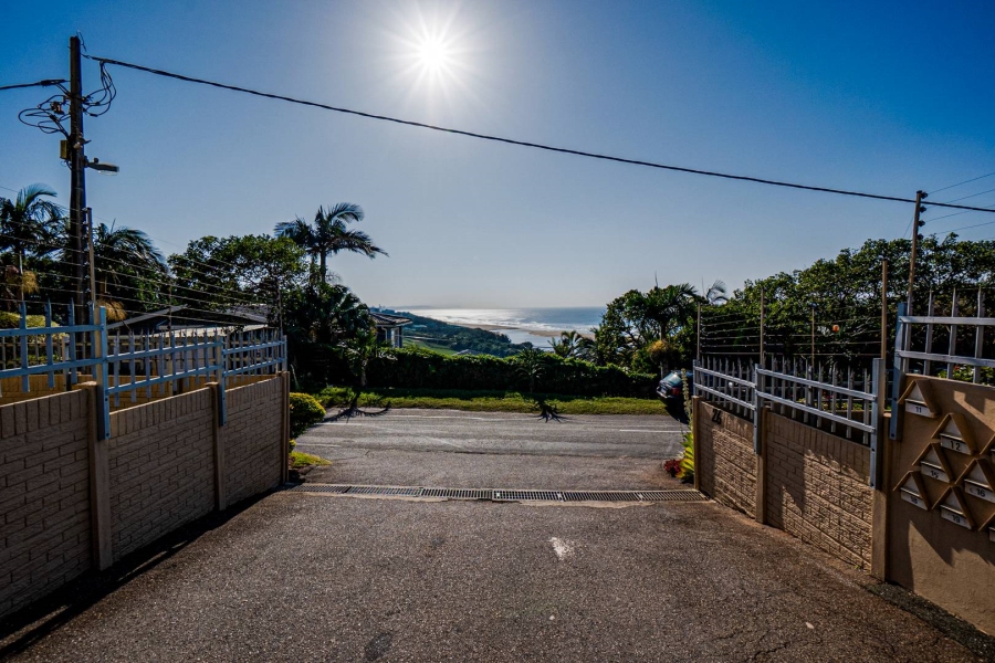 3 Bedroom Property for Sale in Amanzimtoti KwaZulu-Natal