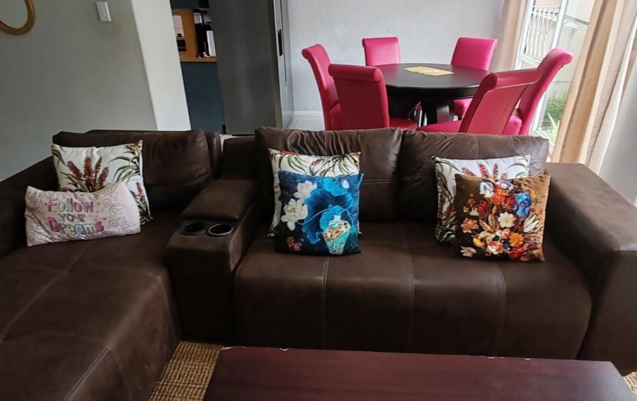2 Bedroom Property for Sale in Margate KwaZulu-Natal