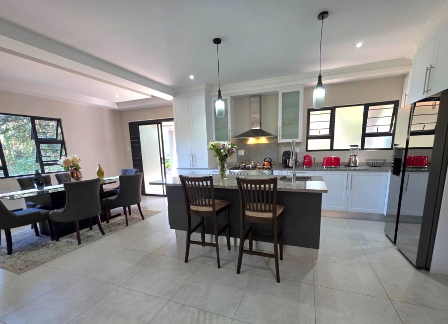 4 Bedroom Property for Sale in Forest Hills KwaZulu-Natal